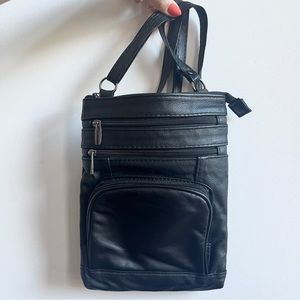 Black multi pocket crossbody travel bag